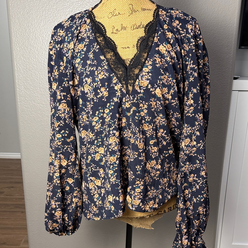 SHEIN Navy and Pink Floral Blouse with Lace Trim